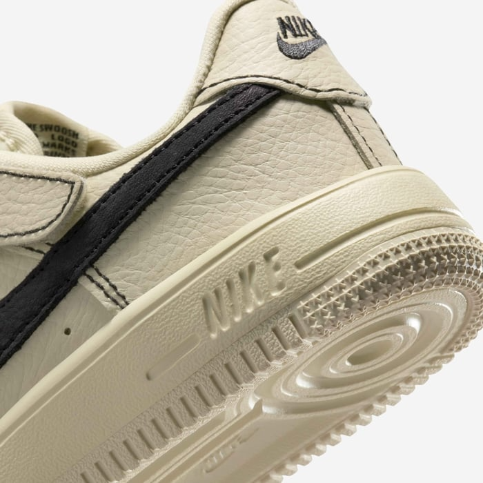 Air Force 1 Ayakkabılar. Nike TR