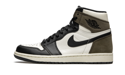 Air Jordan 1 Retro High OG “Dark Mocha”