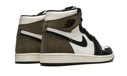 Air Jordan 1 Retro High OG “Dark Mocha”