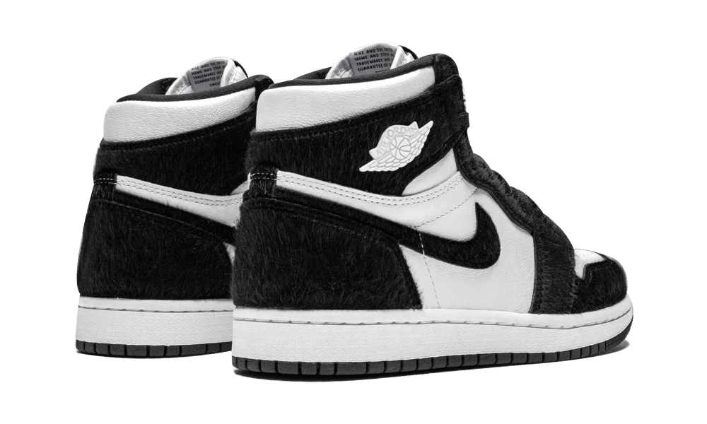 Air Jordan 1 Retro High OG Panda Twist
