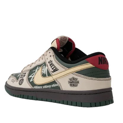 Nike Stussy Beemer Dunk Low Sneakers