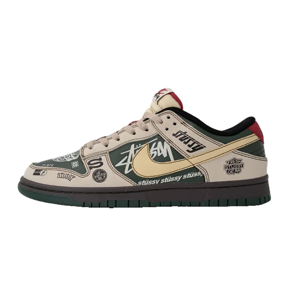 Nike Stussy Beemer Dunk Low Sneakers